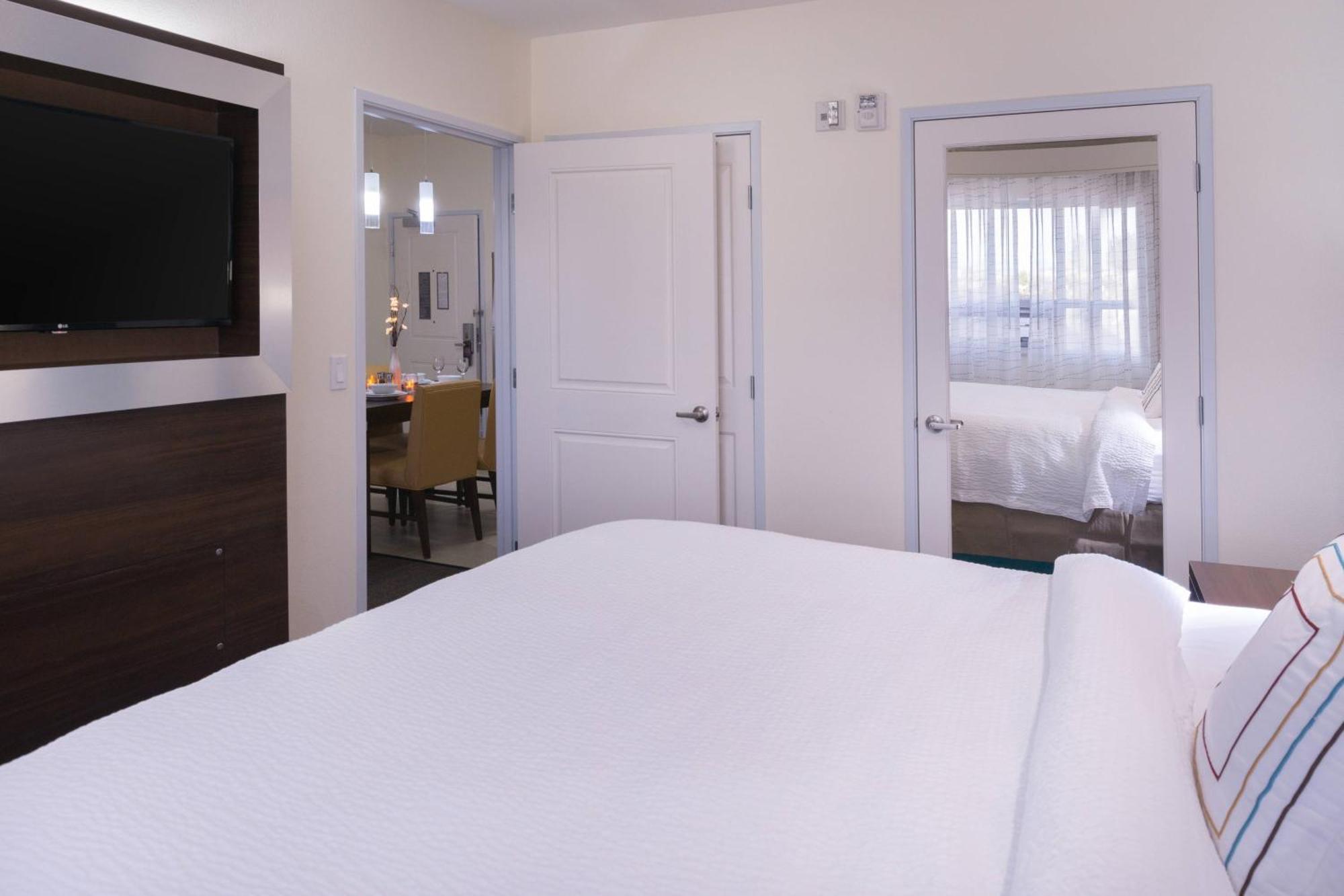 Residence Inn By Marriott Temecula Murrieta Bagian luar foto